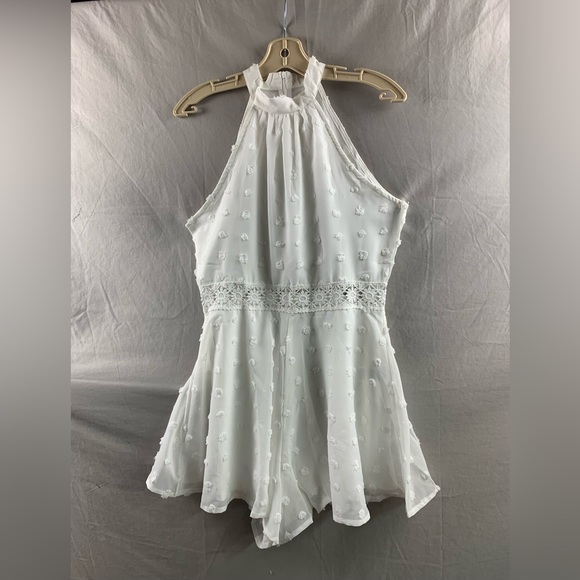 Boho Swiss Dot Guipure Lace Insert Halter Neck Romper - Picture 6 of 6